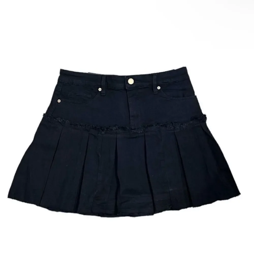 Blank NYC Black Mini Pleated Black Skirt(Size 30)